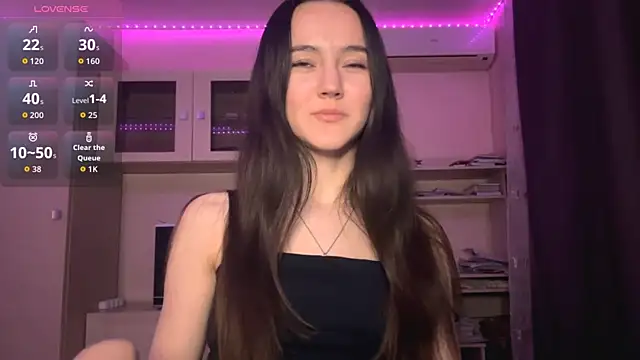 Kiaicatie online show from May 2026 05:24:01 PM