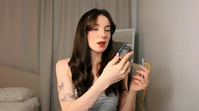 ssandralovin online show from March 2026 08:21:02 PM