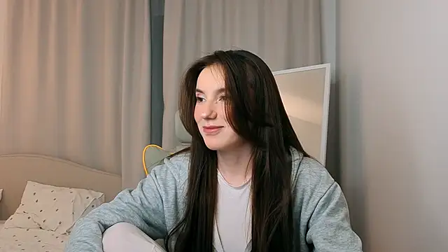 ssandralovin online show from March 2026 07:37:01 PM