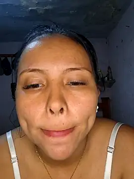 Daniela Cruz  online show from February 2026 03:11:01 PM