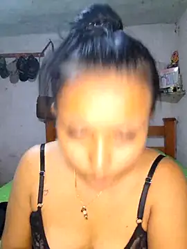 Daniela Cruz  online show from March 2026 05:20:02 PM