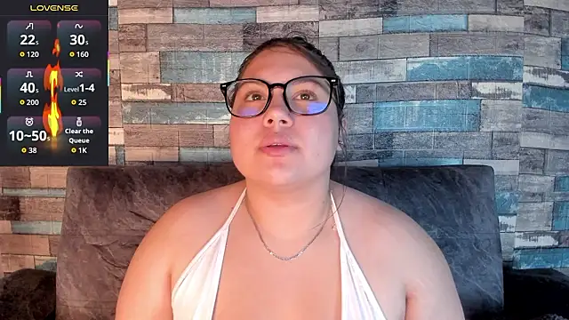 DREAMBOO  online show from February 2026 03:03:02 AM