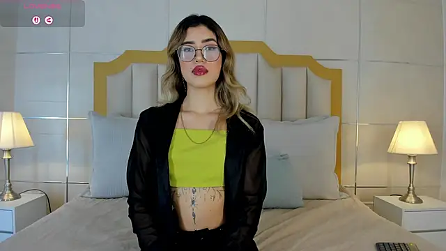 Crystal Rose   online show from March 2026 11:48:02 AM