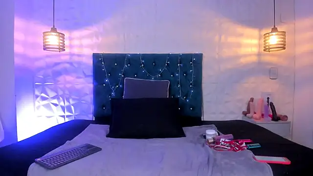 samantha foxyy online show from April 2026 10:50:02 AM