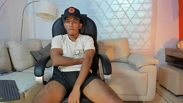 ricky spensar23cm  online show from March 2026 02:15:01 AM