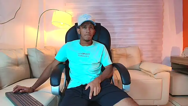 ricky spensar23cm  online show from April 2026 01:20:02 AM