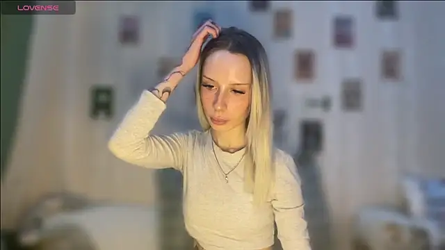 DellaCampbell online show from February 2026 10:04:01 AM