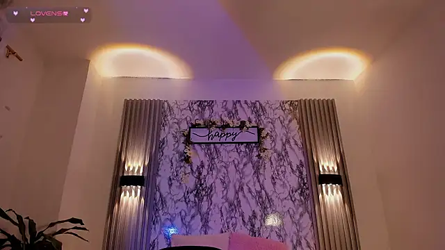 ChloeeMasonn online show from April 2026 11:01:01 AM