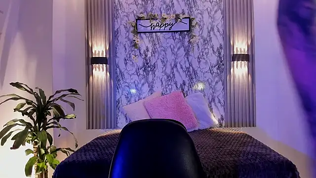 ChloeeMasonn online show from May 2026 11:02:01 AM