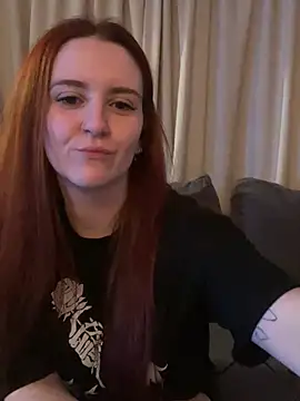 Snapshot of PoppySlut6999 chatting on February 2026 09:34:02 PM PoppySlut6999 online show from February 2026 09:34:02 PM