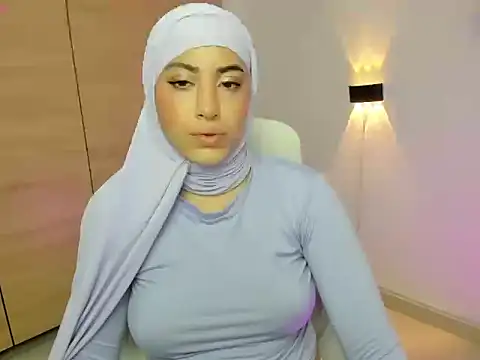 LAY LA  online show from March 2026 09:30:01 PM