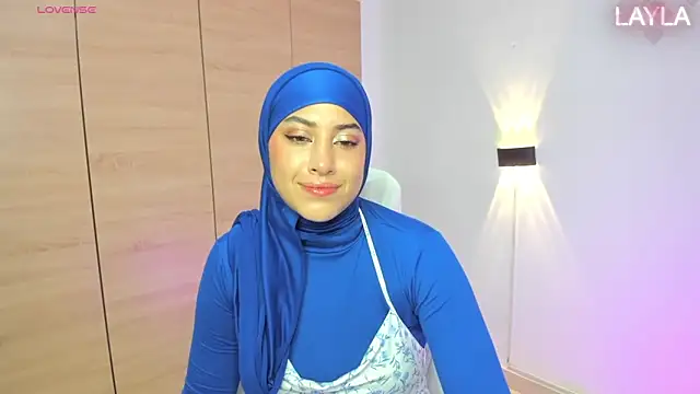 LAY LA  online show from March 2026 09:14:01 PM