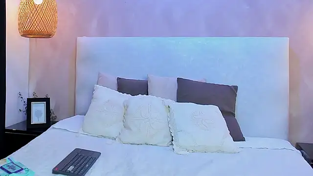 Snapshot of Piinksoul149 chatting on February 2026 03:04:01 AM Piinksoul149 online show from February 2026 03:04:01 AM