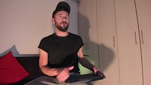 Erickpritz xh online show from March 2026 10:33:02 PM