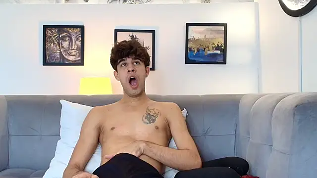 PRETTY COCK1 online show from March 2026 03:46:02 PM