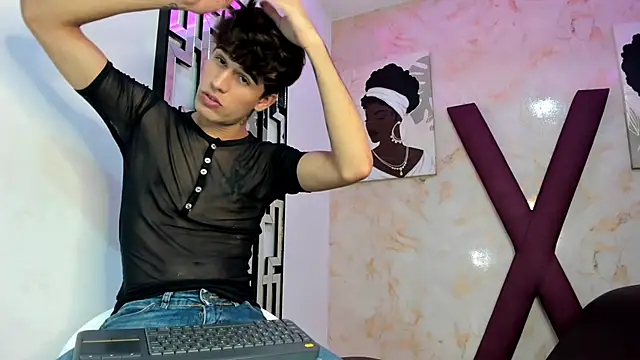 Snapshot of PRETTY_COCK1 chatting on February 2026 03:17:02 AM PRETTY COCK1 online show from February 2026 03:17:02 AM