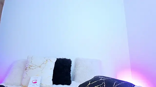 Axel nova online show from February 2026 09:23:01 PM