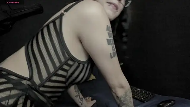 luna sunflower   online show from March 2026 12:07:02 AM