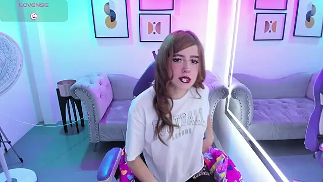 Victoria  doll online show from April 2026 12:40:02 PM