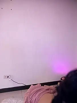  aish a online show from April 2026 04:32:01 PM