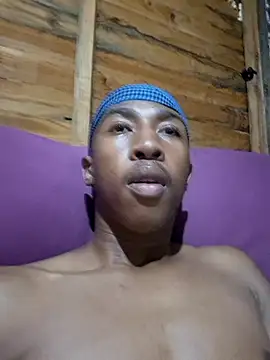 Peterveero12 online show from February 2026 08:18:01 PM