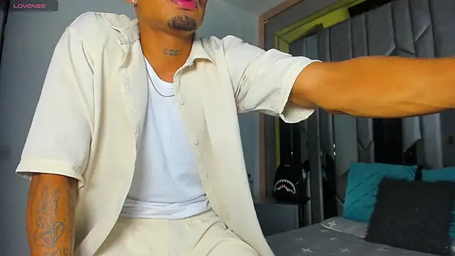 Snapshot of Rpoolrboy chatting on March 2026 04:35:02 AM Rpoolrboy online show from March 2026 04:35:02 AM