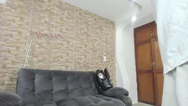 Rpoolrboy online show from April 2026 06:26:02 AM