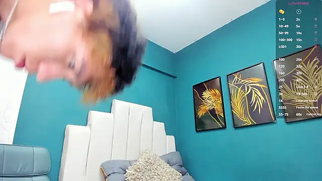 Julien Ansel online show from February 2026 03:37:01 AM