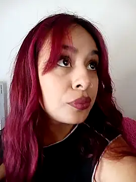 Snapshot of EmiilyFoxx09 chatting on March 2026 02:24:01 PM EmiilyFoxx09 online show from March 2026 02:24:01 PM