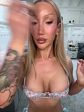 Allana29 online show from May 2026 05:55:02 PM