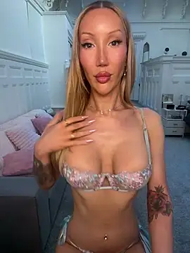 Allana29 online show from June 2026 08:08:02 PM