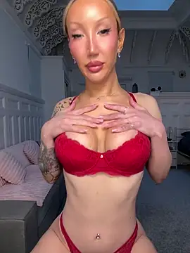 Allana29 online show from April 2026 07:09:01 PM