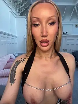 Allana29 online show from April 2026 05:53:01 PM