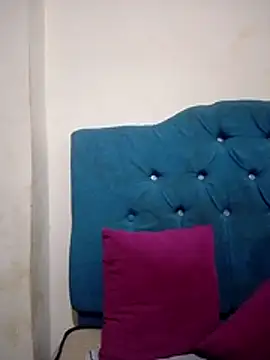 LaylaWinxxx online show from February 2026 03:27:02 AM