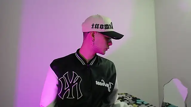 Vlad  night online show from February 2026 05:28:01 AM