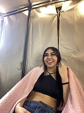 scarlett pinkk1 online show from March 2026 04:18:02 AM