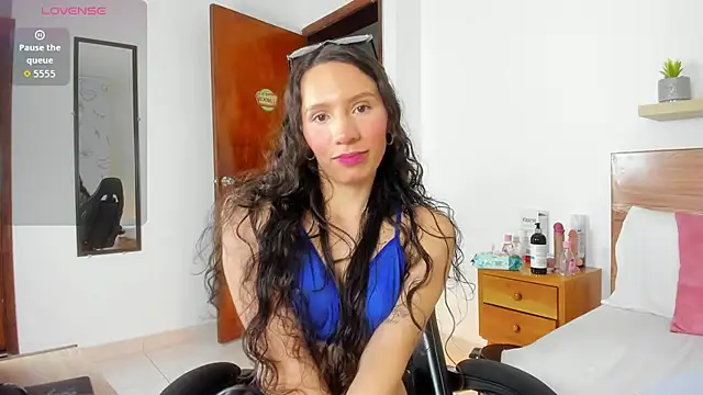 valeryn  rosse online show from March 2026 02:35:01 AM