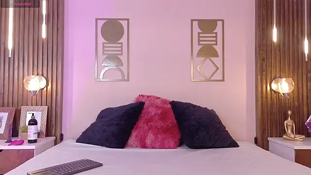 Hanna-Winchester online show from April 2026 08:10:02 PM