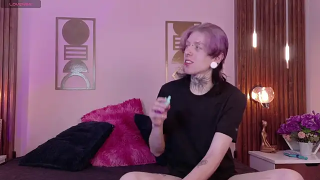 Hanna-Winchester online show from April 2026 08:34:01 PM