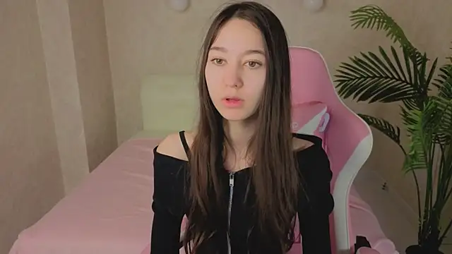 Nicole Brownie online show from May 2026 01:11:01 AM