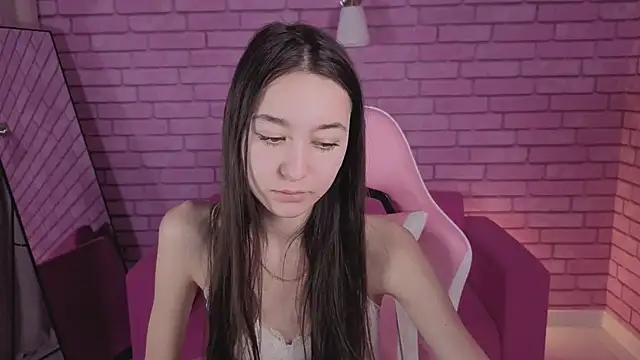 Nicole Brownie online show from February 2026 07:15:02 AM