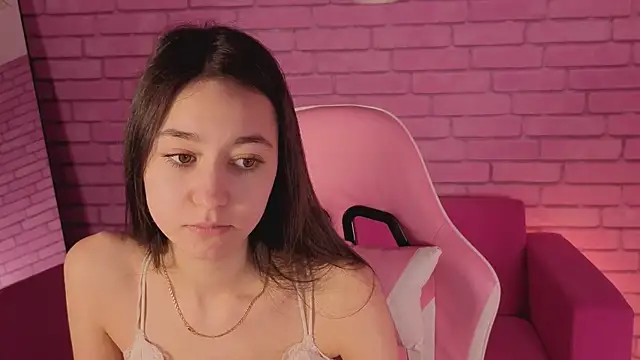 Nicole Brownie online show from February 2026 02:40:02 AM