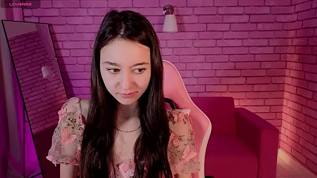 Nicole Brownie online show from February 2026 12:57:01 AM