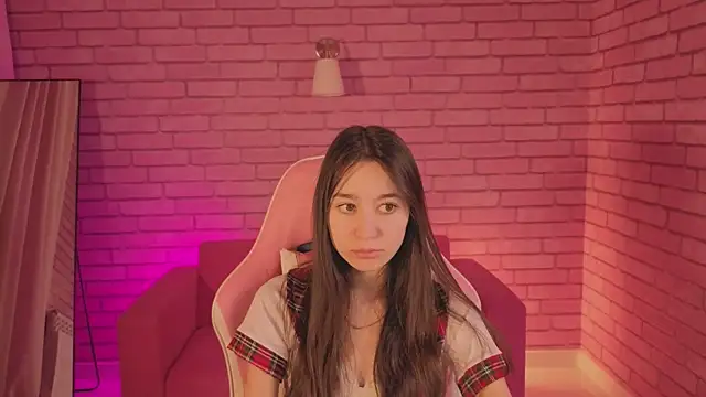 Nicole Brownie online show from February 2026 01:17:02 AM