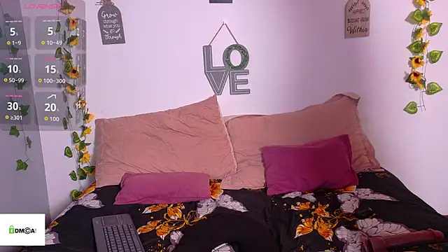 emiily curly online show from June 2026 11:41:01 AM