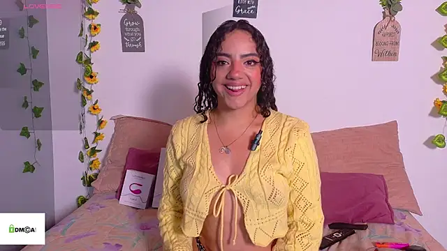 emiily curly online show from May 2026 10:57:01 AM