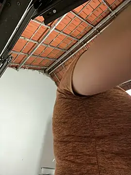 Puka2001 online show from April 2026 04:52:02 AM