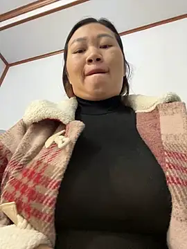 Snapshot of Puka2001 chatting on February 2026 02:00:01 AM Puka2001 online show from February 2026 02:00:01 AM