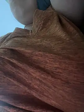 Puka2001 online show from March 2026 04:07:01 PM