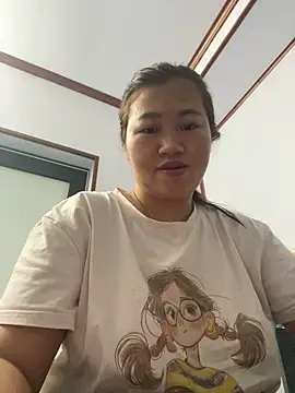 Snapshot of Puka2001 chatting on February 2026 12:02:02 AM Puka2001 online show from February 2026 12:02:02 AM